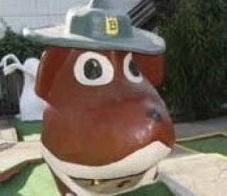 Pee Wee Golf Smokey Bear sculpture