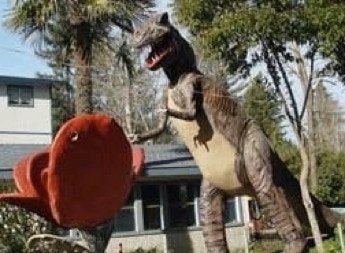 Pee Wee Golf T-Rex sculpture
